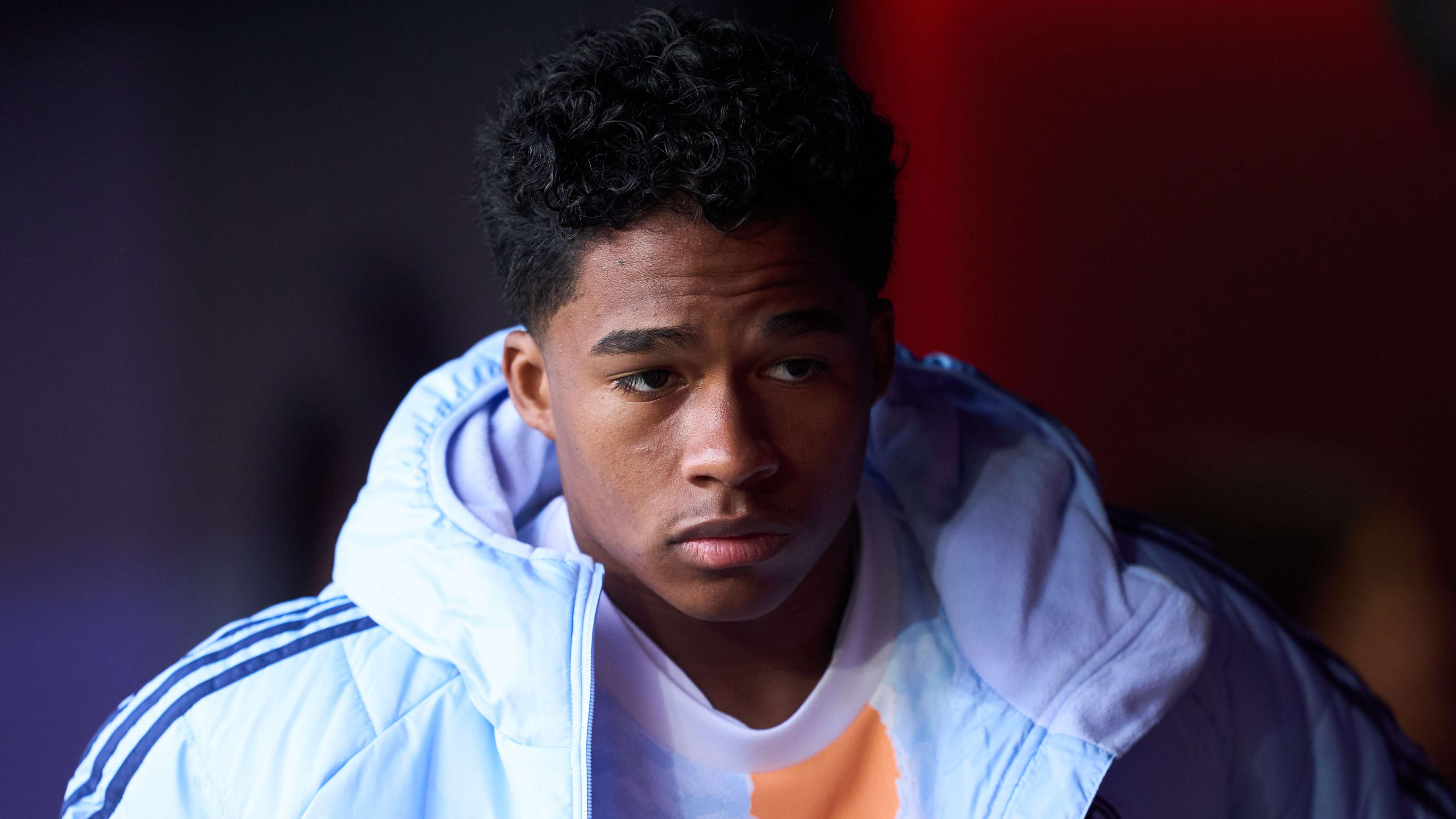 日本女足4-1大胜哥伦比亚，与美国女足角逐冠军.